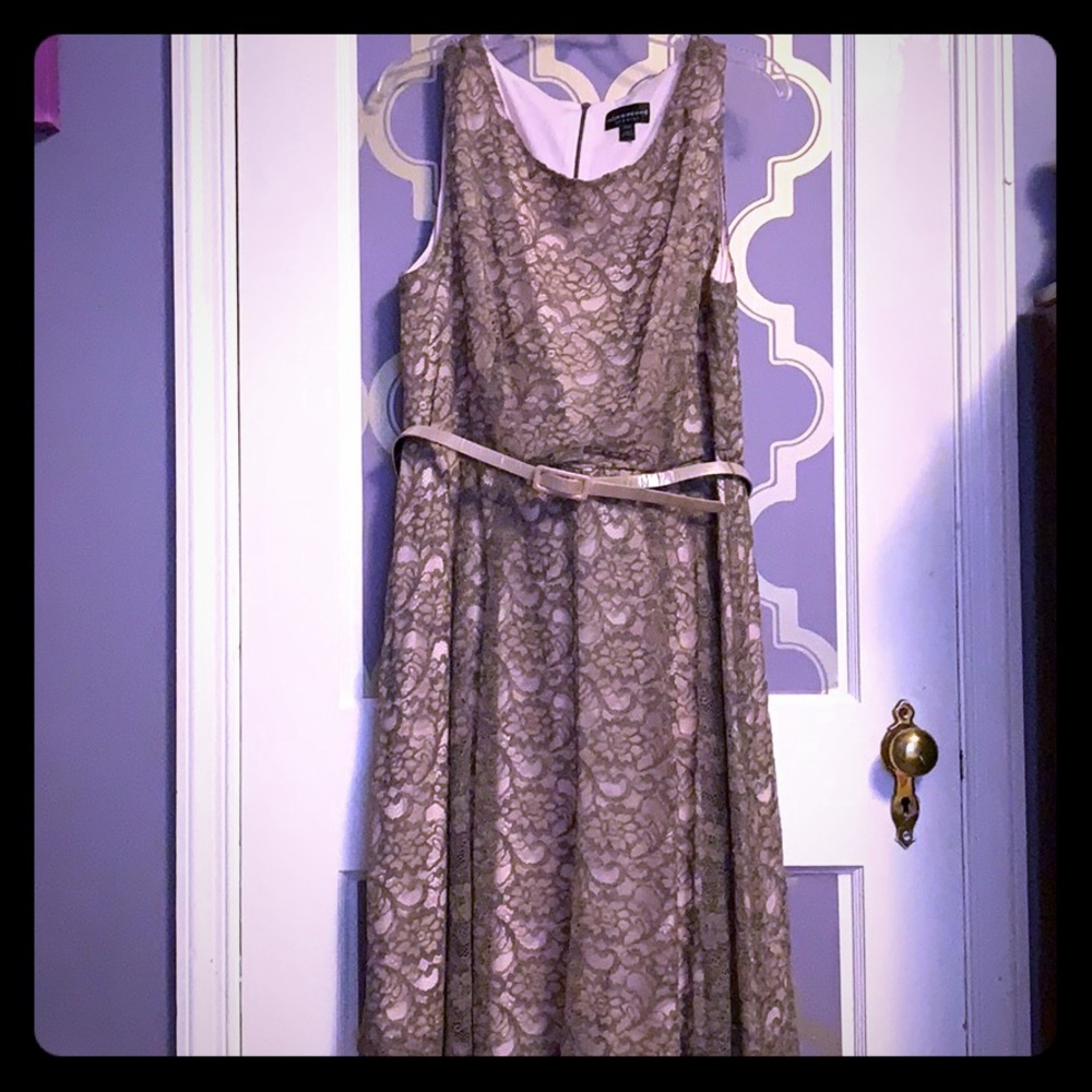 Lace dress
